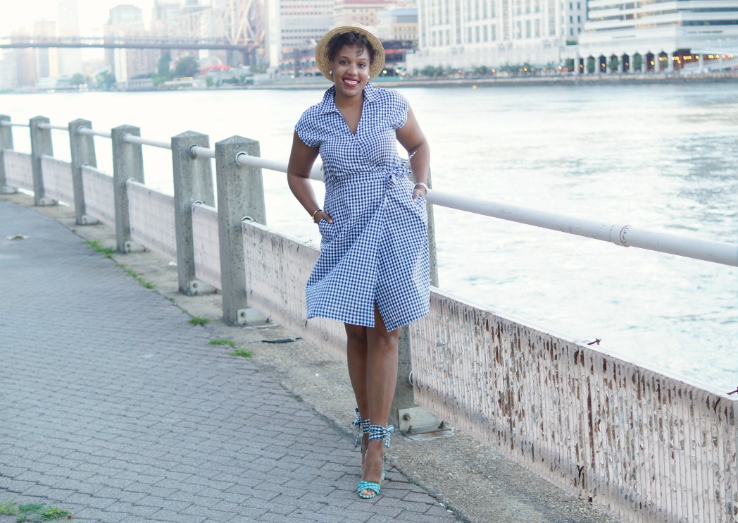how to wear gingham-dress