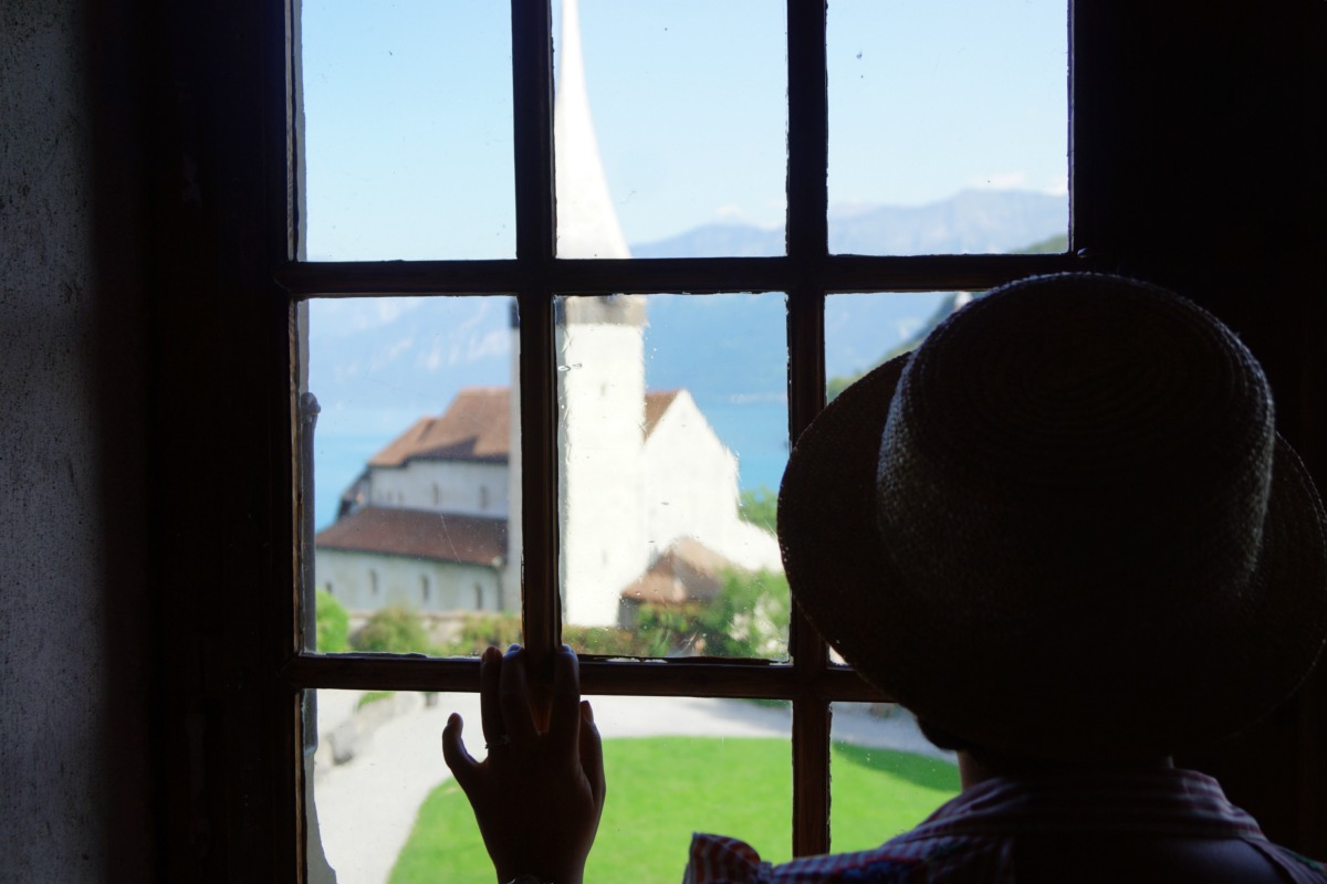 Switzerland Road Trip - Schloss Spiez Castle